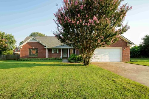 104 Andover Ln, Huntsville, AL, 35811-8630 | Card Image