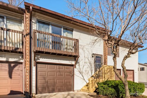281 Old Elm Dr, Bolingbrook, IL, 60440-1836 | Card Image
