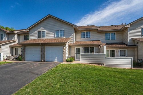 4-2775 Ranchview Ln N, Plymouth, MN, 55447-5646 | Card Image