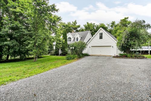 1266 Grassy Flat Rd, Greensburg, KY, 42743-8914 | Card Image