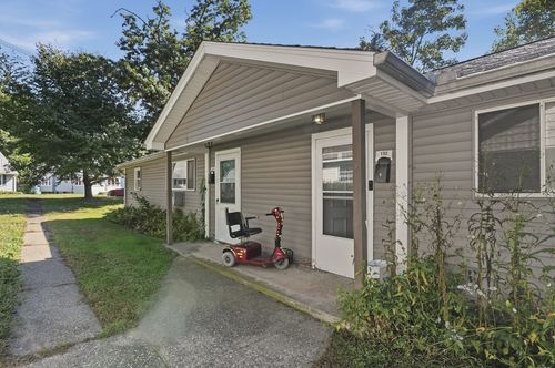 152-154 Dorset Street, Springfield, MA, 01108 | Card Image