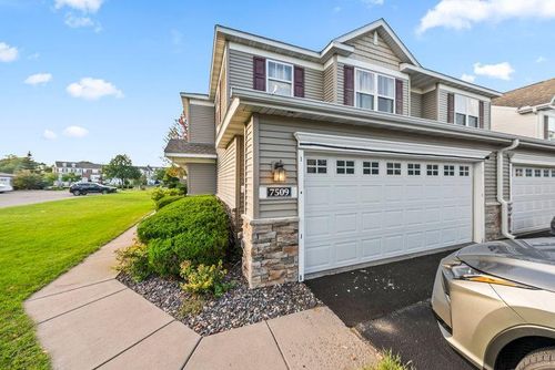 7509 Xenia Ln N, Brooklyn Park, MN, 55443-3145 | Card Image