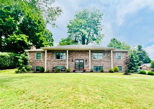 49 Sunnyside Ave, Carnegie, PA, 15106-1492 | Card Image