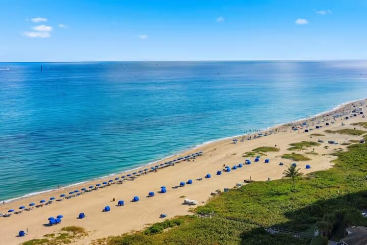 Residential Lease in Singer Island 4