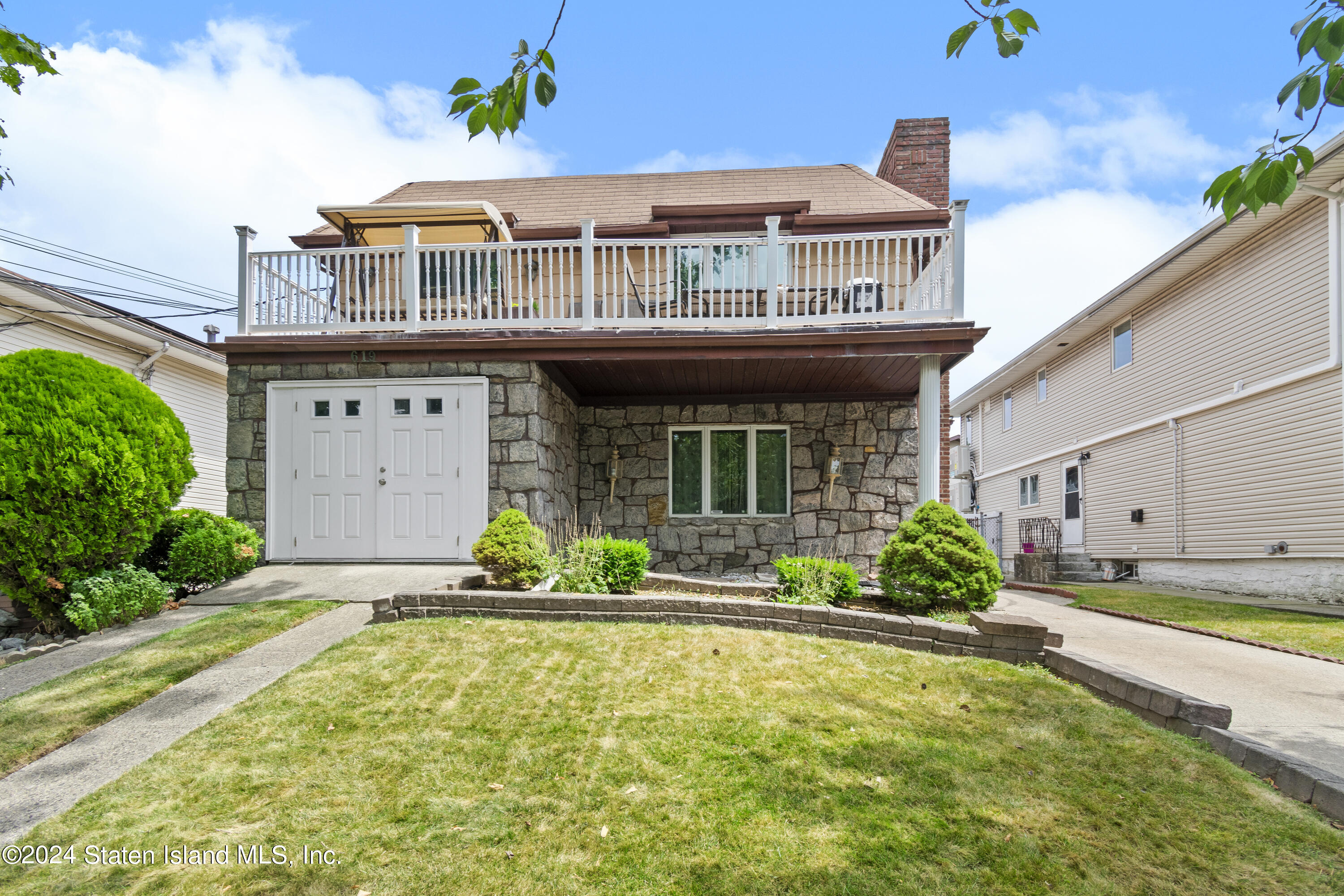 Chanelle Way, Oregon City, OR 97045