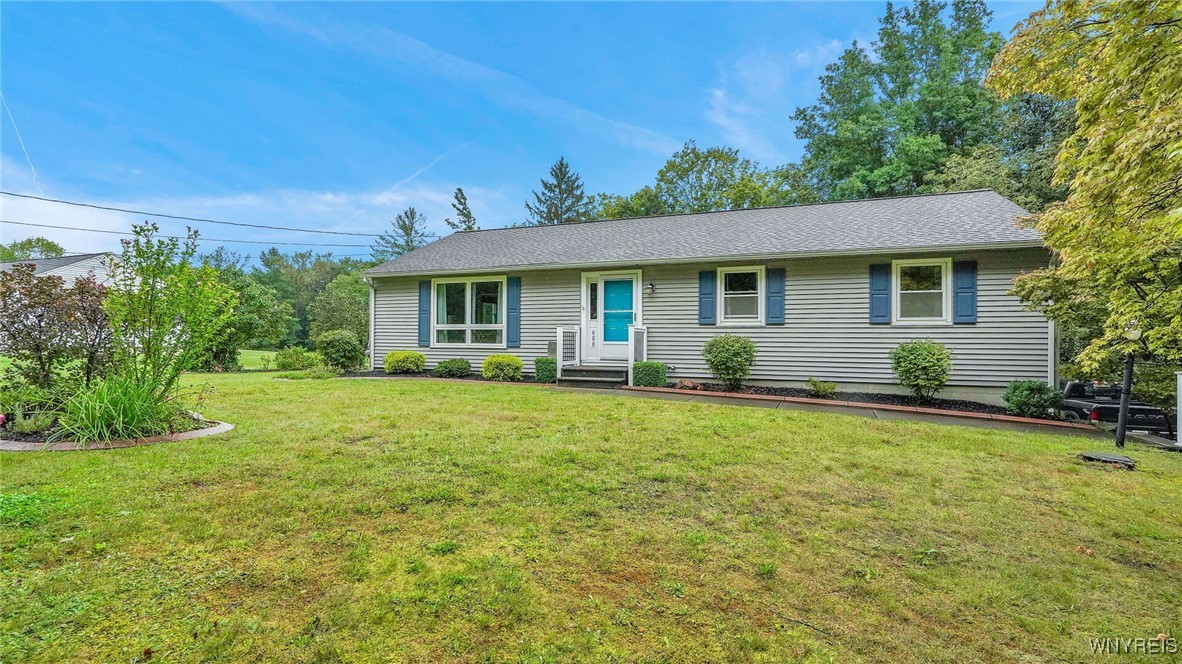 Quaker Rd, East Aurora, NY 14052