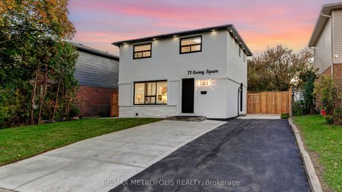 71 Gorsey Sq, Scarborough, ON, M1B1A6 | Card Image