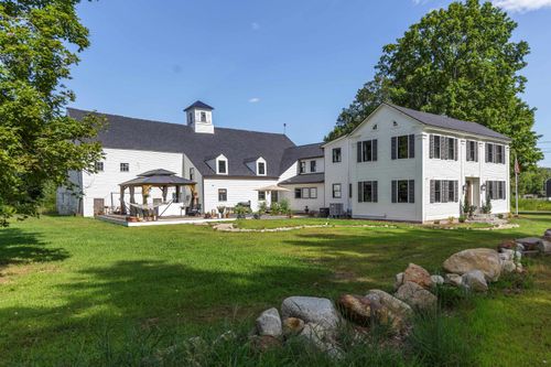 403 Maple St, Hopkinton, NH, 03229-3357 | Card Image