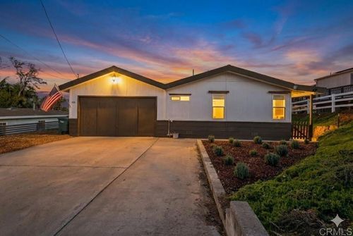 8735 Almond Rd, Lakeside, CA, 92040-5315 | Card Image