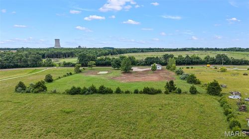 8871 State Road O, Steedman, MO, 65077-1311 | Card Image