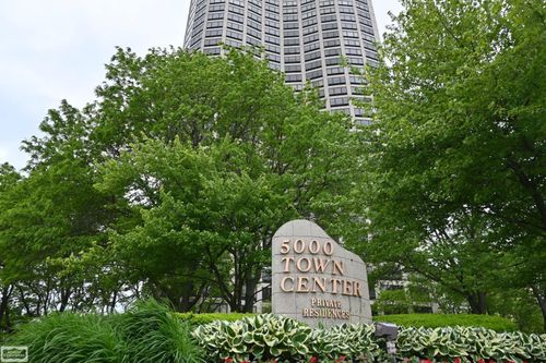 ste-801-5000 #801 Town Ctr, Southfield, MI, 48075-1113 | Card Image