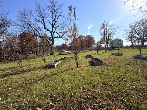 8780 Lawrence 2010, Miller, MO, 65707-7230 | Card Image