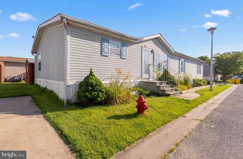3202 Dahlia Ln, MIDDLE RIVER, MD, 21220-2035 | Card Image