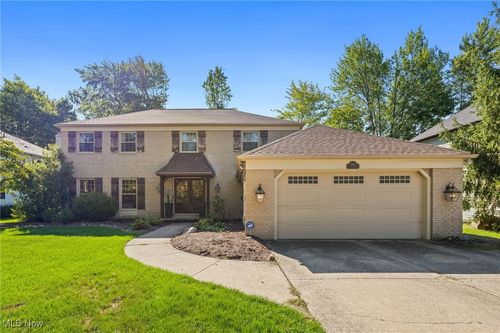 27923 Hilliard Blvd, Westlake, OH, 44145-3035 | Card Image
