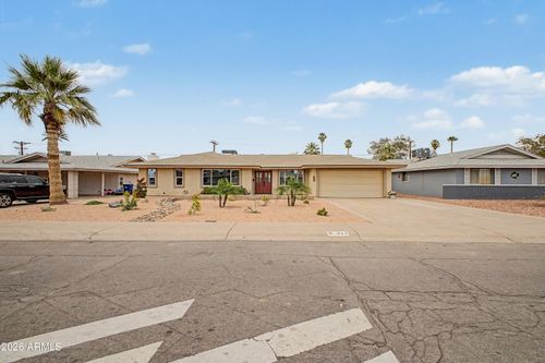 922 E Loyola Dr, Tempe, AZ, 85282-3811 | Card Image