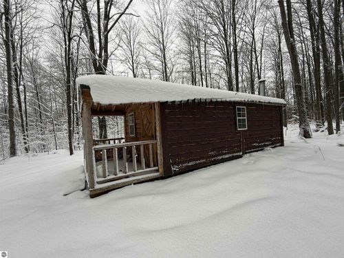 0 E Kelly Rd, Falmouth, MI, 49632 | Card Image