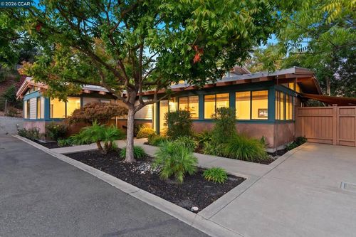3402 Hall Ln, Lafayette, CA, 94549-3903 | Card Image