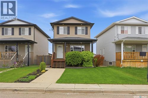 722 Lamarsh Lane, Saskatoon, SK, S7W1B6 | Card Image