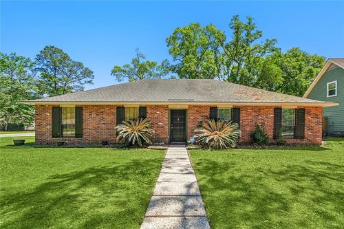 290 W Essex Dr, Slidell, LA, 70461-5017 | Card Image