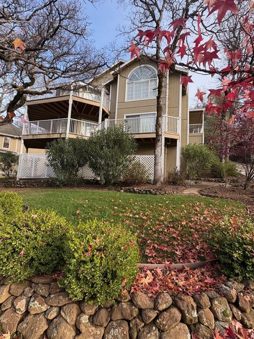 18936 Hummingbird Drive, Penn Valley, CA, 95946 | Card Image