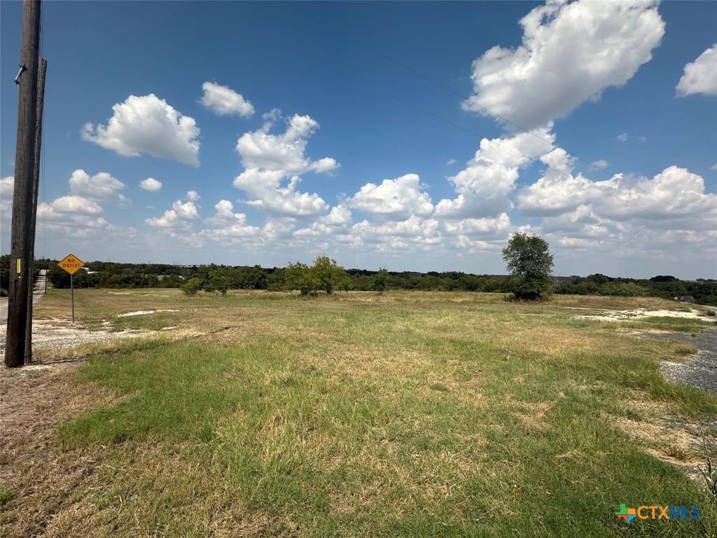 Land in Granger 4