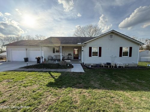 104 Thomas St, Frankfort, KY, 40601-8869 | Card Image