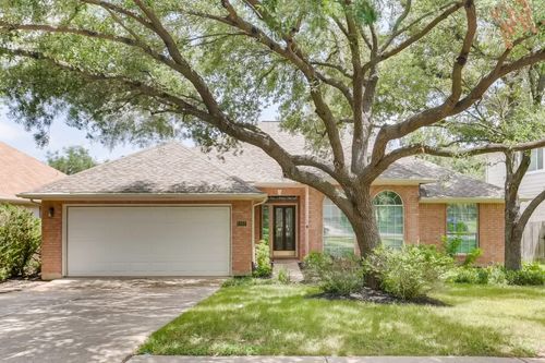 6312 Taylorcrest Dr, Austin, TX, 78749-3464 | Card Image