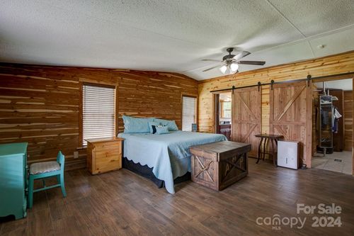 498 Hillcrest Rd, Mc Bee, SC, 29101-8611 | Card Image