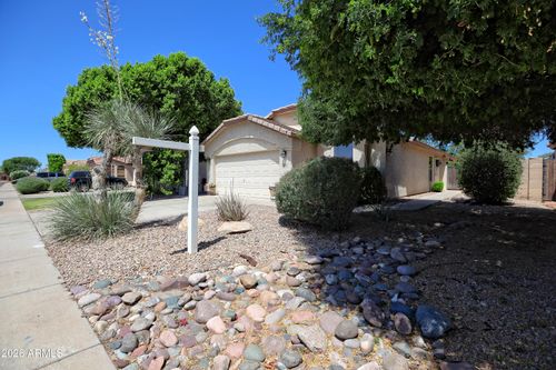 670 E Kyle Dr, Gilbert, AZ, 85296-3811 | Card Image