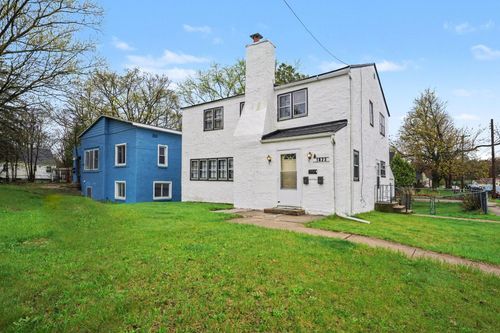 1823 W Michigan Avenue W, Battle Creek, MI, 49037 | Card Image