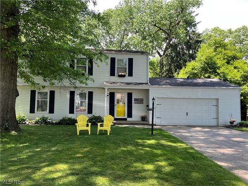 274 Dorchester Rd, Akron, OH, 44313-7847 | Card Image
