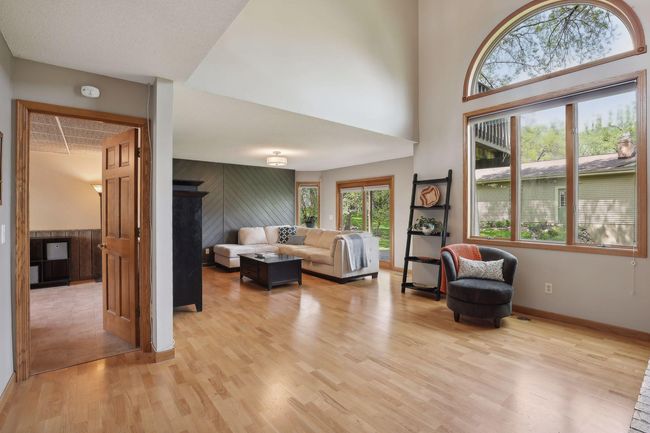 415 Walnut Ln, House other with 4 bedrooms, 3 bathrooms and null parking in Shoreview MN | Image 26