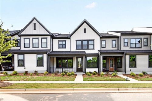 95 Seven Oaks Lndg, Belmont, NC, 28012-8890 | Card Image