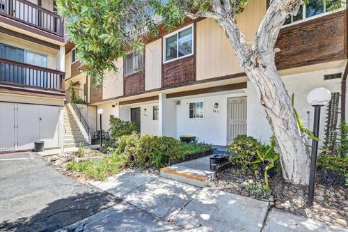 2877 47th St, San Diego, CA, 92105-4454 | Card Image