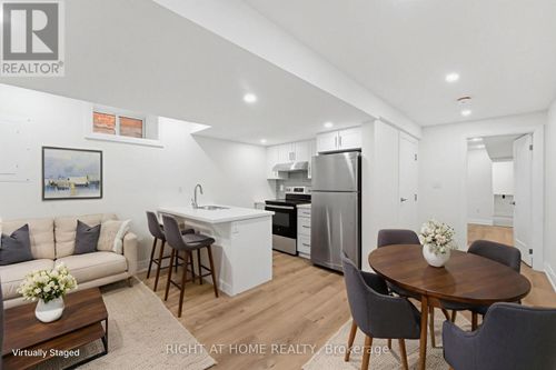 lower-187 Oak Avenue, Hamilton (Landsdale), ON, L8L5M9 | Card Image