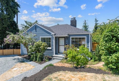 5101 29th Avenue Ne, Seattle, WA, 98105 | Card Image