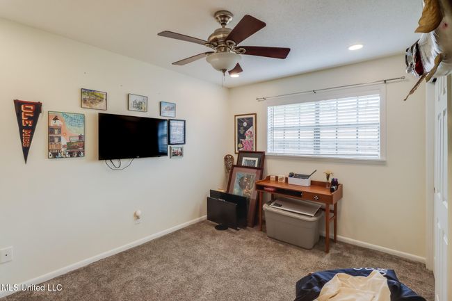 Bedroom | Image 18