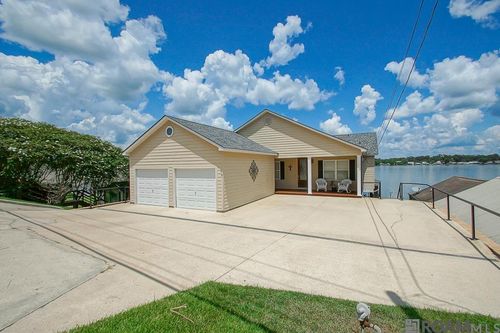 6344 False River Rd, Oscar, LA, 70762-6513 | Card Image