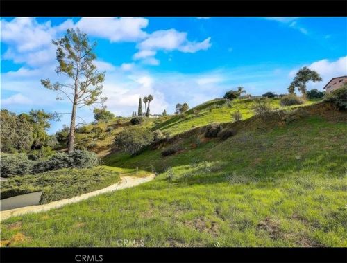 4328 Torreon Dr, Woodland Hills, CA, 91364-5434 | Card Image