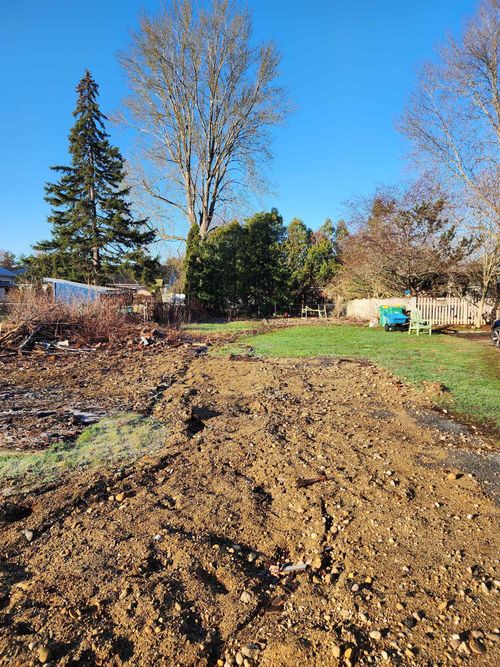 15 Harvard St, Rochester, NH, 03867-2506 | Card Image