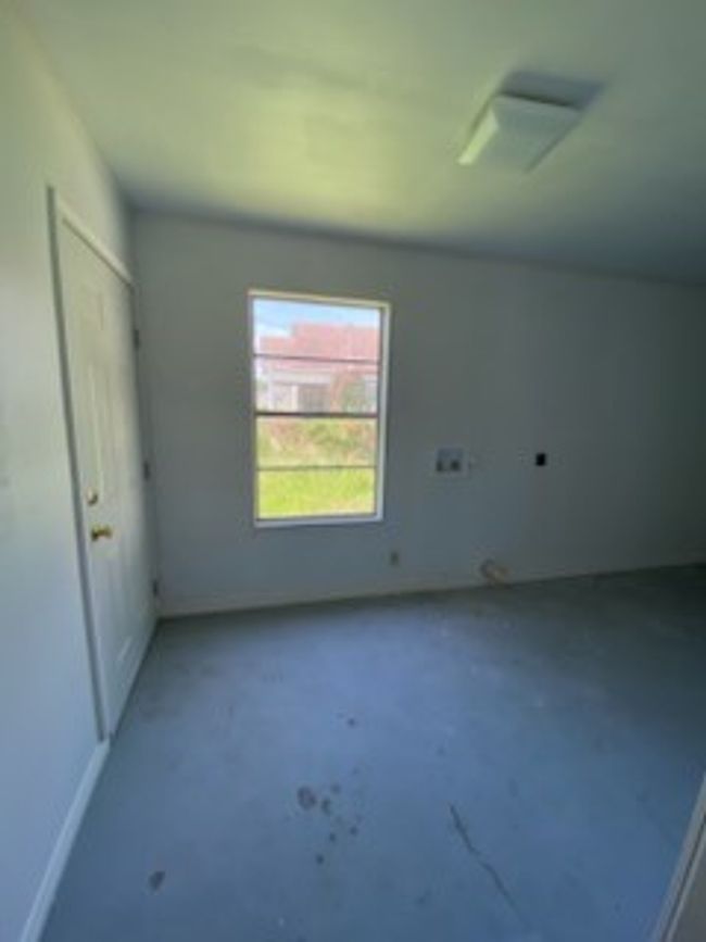 2020 Buford St, House other with 2 bedrooms, 1 bathrooms and 3 parking in Corpus Christi TX | Image 11