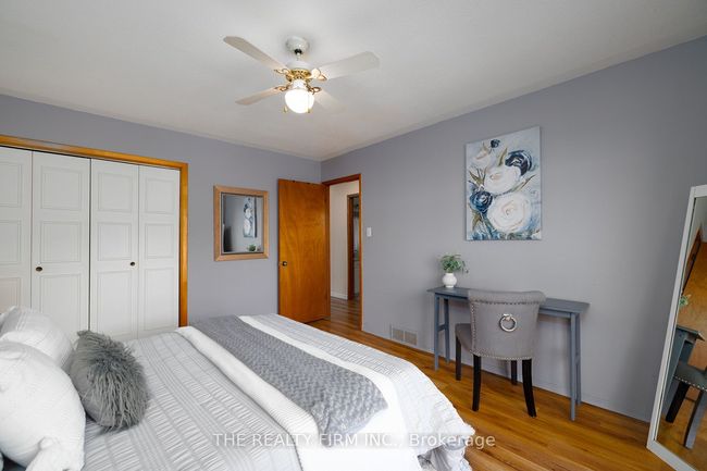 1707 Hansuld St, Home with 6 bedrooms, 2 bathrooms and 4 parking in London ON | Image 13