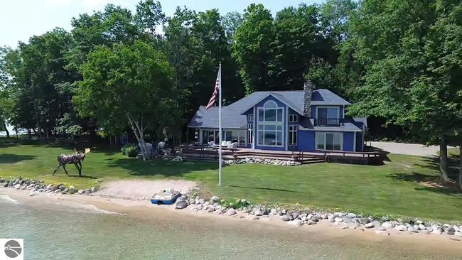 3485 N West Torch Lake Dr, House other with 5 bedrooms, 4 bathrooms and null parking in Kewadin MI | Image 80