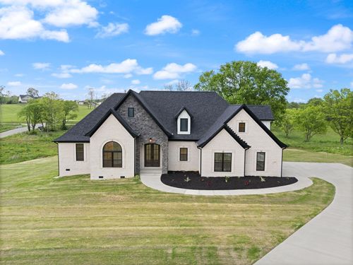 1150 Craig Xing, Winchester, KY, 40391-9687 | Card Image