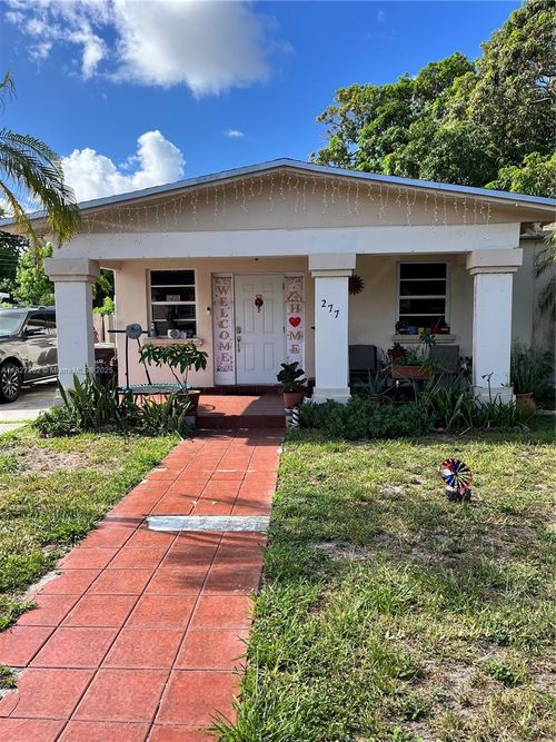 277 E 63rd St, Hialeah, FL, 33013-1040 | Card Image