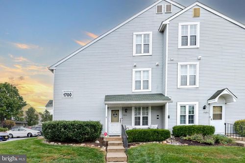 1707 Heatherstone Ct, Mount Laurel, NJ, 08054-1873 | Card Image