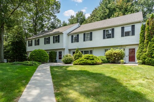 2-2 Brantwood Dr, Madison, CT, 06443-2333 | Card Image