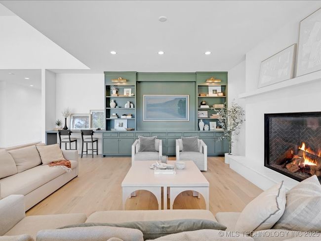605 E Florence St, House other with 5 bedrooms, 5 bathrooms and null parking in Broken Arrow OK | Image 22