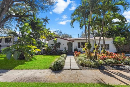 70 Ne 97th St, Miami Shores, FL, 33138-2331 | Card Image