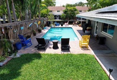 614 Ne 20 St, Home with 0 bedrooms, 0 bathrooms and 6 parking in Wilton Manors FL | Image 3